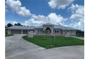 18660 River Estates Lane, Alva, FL 33920 Sold 04/28/25