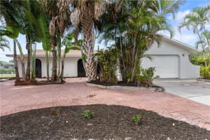 8925 Dorchester St, Fort Myers