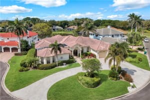 914 Spanish Moss Trl, Naples