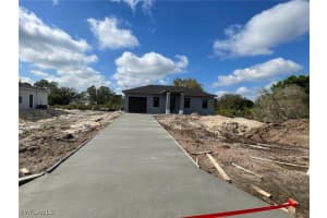 705 Ledge St, Lehigh Acres