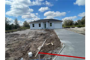 707 Ledge Street, Lehigh Acres, FL 33972 - MLS#225024099