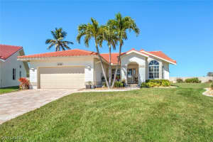 12488 Kelly Pine Ct, Fort Myers