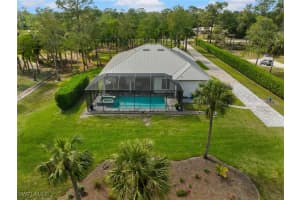 420 19th Street, Naples, FL 34117 Sold 04/17/25