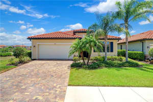 1555 Santiago Circle, Naples, FL 34113 - MLS#225024233