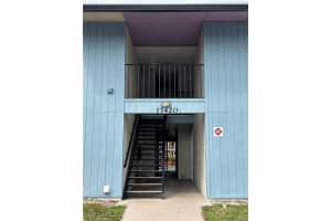 17420 Birchwood Ln 3, Fort Myers