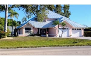 6701 Idlewild St, Fort Myers