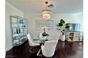 365 5th Avenue, Naples, FL 34102 - MLS#225024247