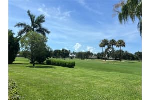 675 Wedge Drive, Naples, FL 34103 Sold 05/02/25