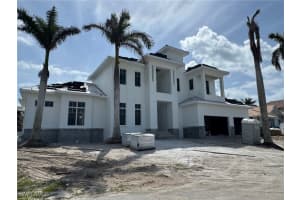 888 Banyan Court, Marco Island, FL 34145 - MLS#225024393