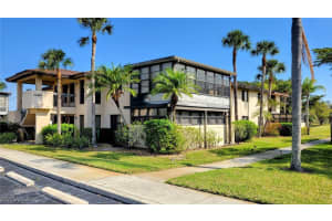 1064 Villa Drive, Labelle, FL 33935 Sold 05/16/25