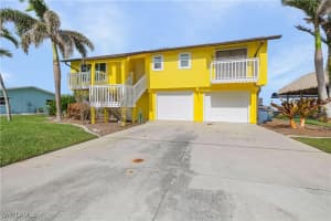 2705 Sanibel, St. James City, FL 33956 Sold 05/06/25