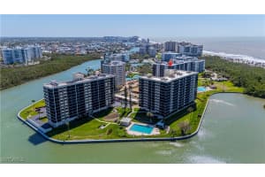 15 Bluebill Avenue, Naples, FL 34108 Sold 10/15/25