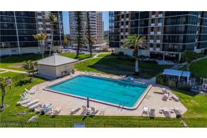 15 Bluebill Avenue, Naples, FL 34108 Sold 10/15/25