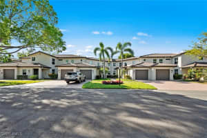 500 Diamond Circle, Naples, FL 34110 - MLS#225024476