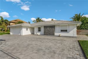 2530 28th Street, Cape Coral, FL 33904 - MLS#225024575