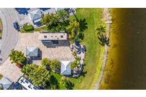 10211 Surfwood Court, Fort Myers, FL 33905 - MLS#225024597