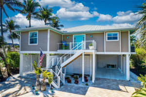 1233/1235 Middle Gulf Drive, Sanibel, FL 33957 - MLS#225024614