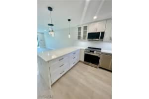 9 High Point Circle, Naples, FL 34103 - MLS#225024885