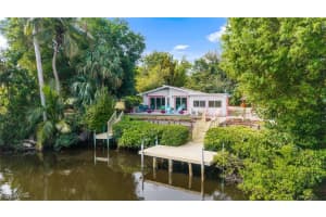 165 Lagoon Dr, Fort Myers, FL 33905, Sold 03/19/25