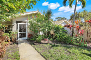 914 Augusta Blvd 7, Naples