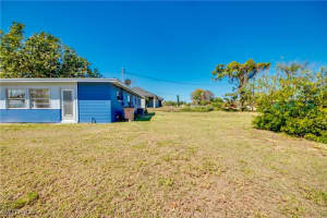 701 Coolidge Avenue, Lehigh Acres, FL 33936 Sold 03/20/25