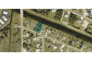 603 Jefferson Drive, Lehigh Acres, FL 33936 - MLS#225025059