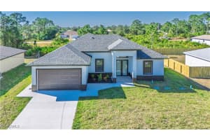 510 Cottonwood Avenue, Lehigh Acres, FL 33974 Sold 05/16/25