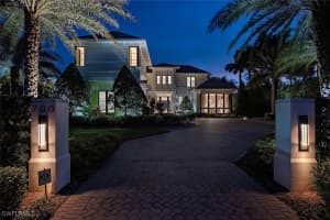 700 Admiralty Parade W, Naples, FL 34102 Sold 04/10/25