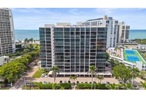 4031 Gulf Shore Blvd N 5f, Naples