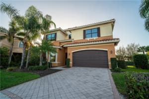 3163 Pacific Drive, Naples, FL 34119 Sold 05/22/25
