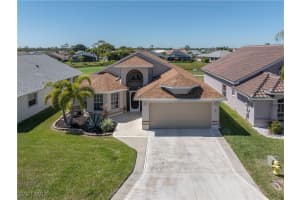 3543 Sabal Springs Boulevard, North Fort Myers, FL 33917 Sold 06/10/25