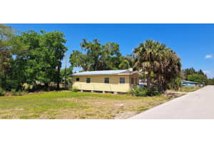1043 Lee Street, Moore Haven, FL 33471 Sold 08/11/25