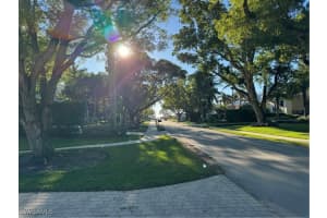 302 2nd Street, Naples, FL 34102 Sold 04/17/25