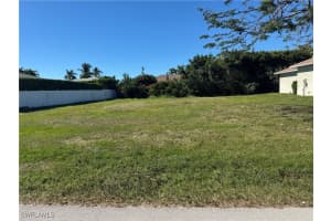 1364 Freeport Avenue, Marco Island, FL 34145 - MLS#225025454