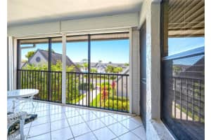 504 Veranda Way, Naples, FL 34104 Sold 04/04/25