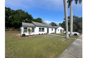 380 New York Drive, Fort Myers, FL 33905 Sold 03/28/25