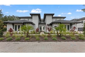 16881 Fairgrove Way 7-102, Naples