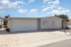 11181 Azalea Lane, Fort Myers Beach, FL 33931 - MLS#225025628