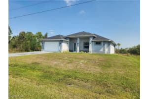 406 Muriel St, Lehigh Acres