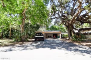 200 Riverview Drive, Labelle, FL 33935 - MLS#225025746