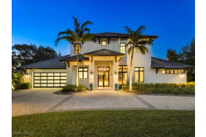 101 Carica Road, Naples, FL 34108 - MLS#225025776