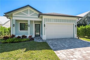 1258 Solana Rd, Naples