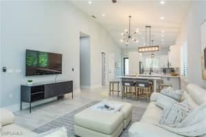 1258 Solana Road, Naples, FL 34103 - MLS#225025784