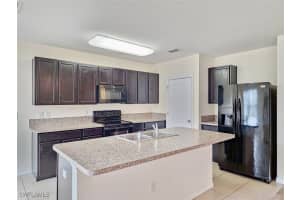 324 SUNNY FIELD Court, Eustis, FL 32726 - MLS#225025822