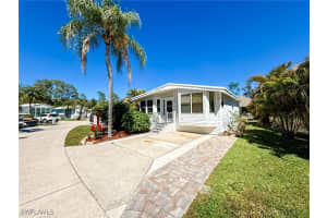 10722 Yellow Rail Circle, Estero, FL 33928 Sold 04/25/25