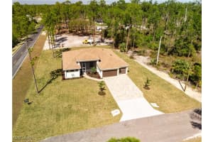 7690 19th Place, Labelle, FL 33935 Sold 06/27/25