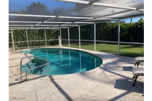 4016 Old Trail Way, Naples