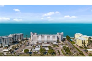 3443 Gulf Shore Boulevard, Naples, FL 34103 Sold 05/16/25