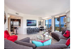 4901 GULF SHORE Boulevard, Naples, FL 34103-8332 - MLS#225026082