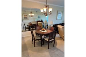 7525 Stoneybrook Dr 943, Naples